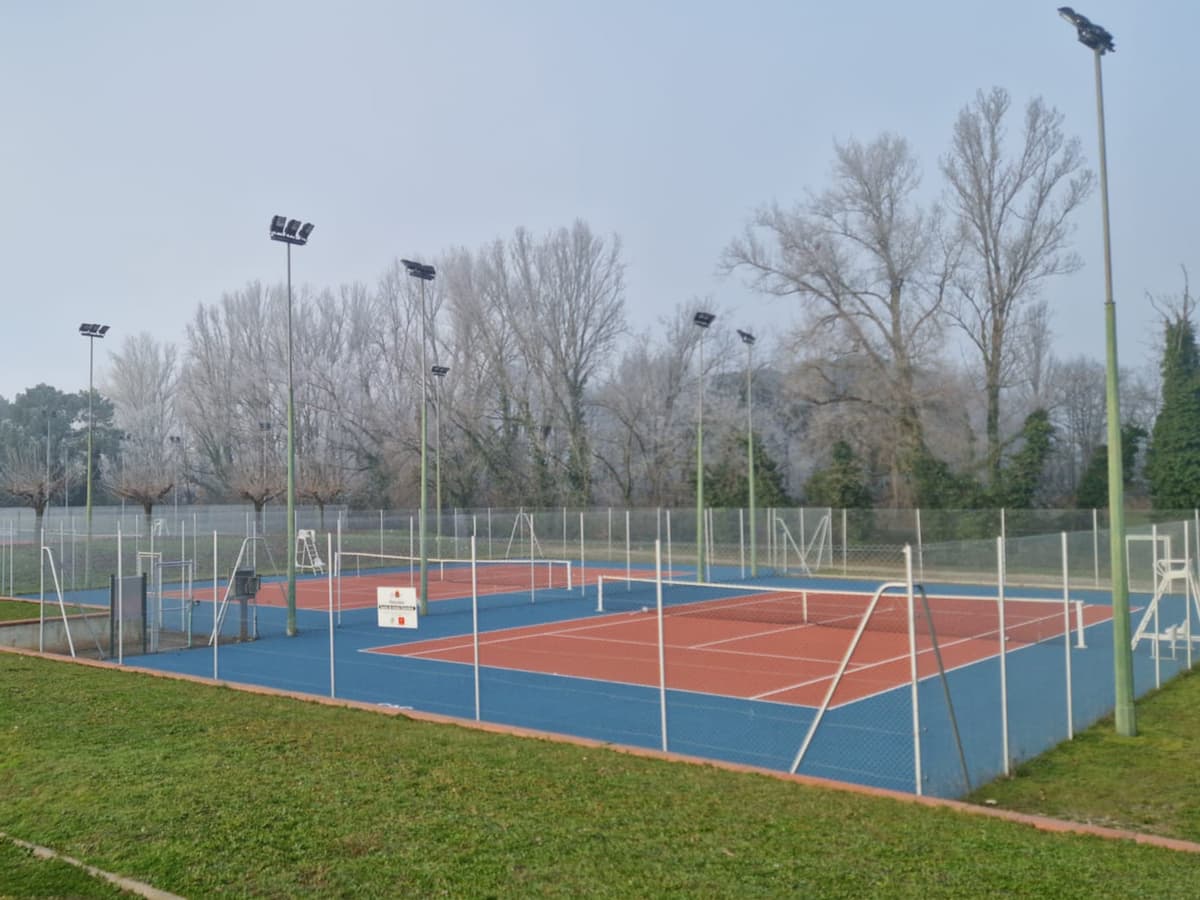 Courts extérieurs